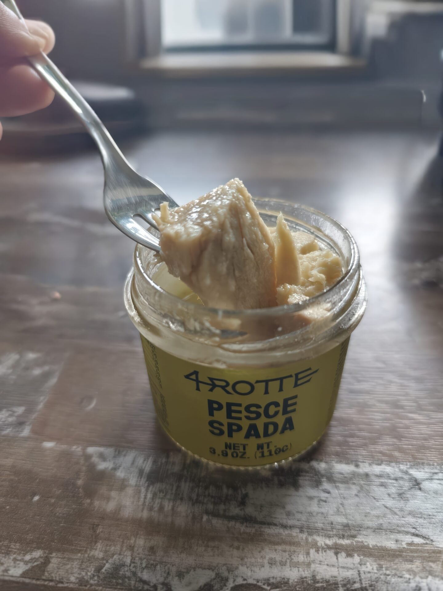 Pesce Spada in Olio di Oliva